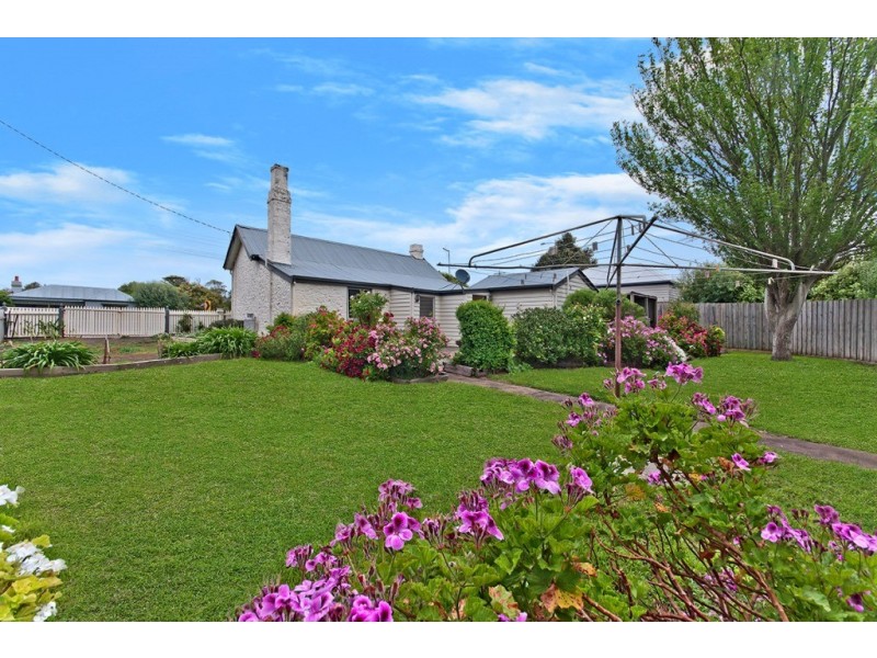84 Cox Street, Port Fairy VIC 3284