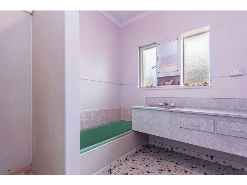 176 Princes Highway, Port Fairy VIC 3284