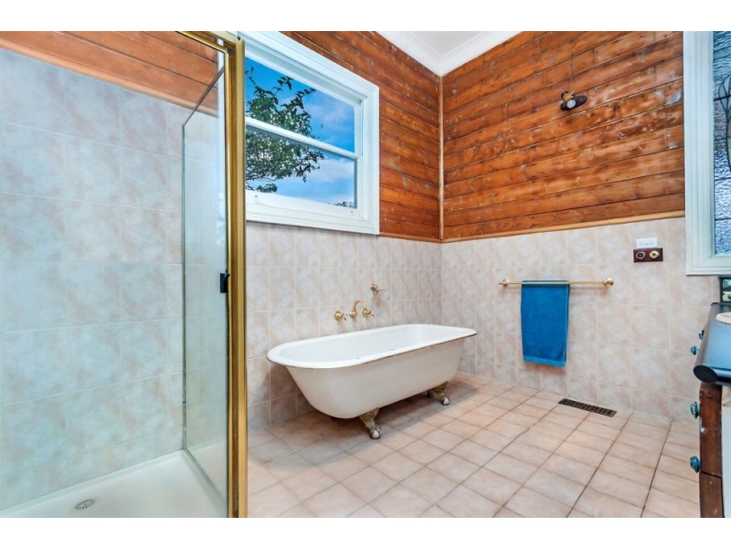 154 Princes Highway, Port Fairy VIC 3284