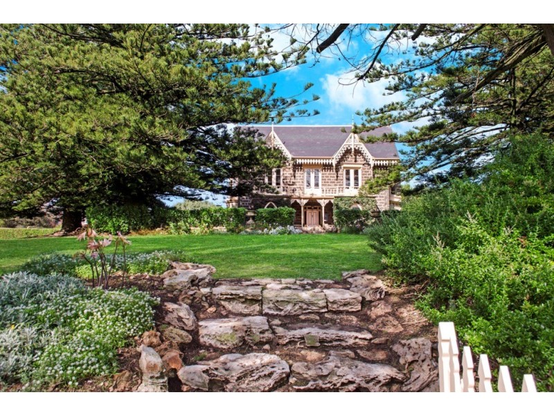 549 Princes Highway, Port Fairy VIC 3284