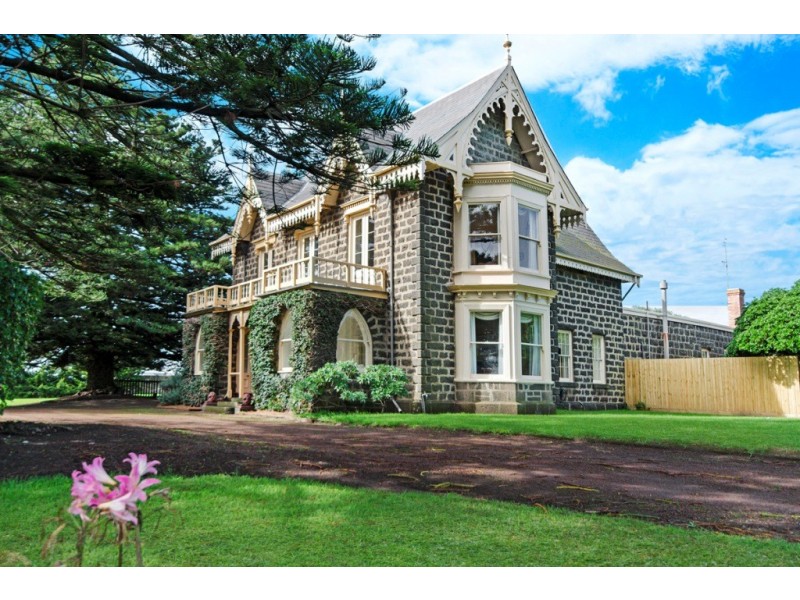 549 Princes Highway, Port Fairy VIC 3284