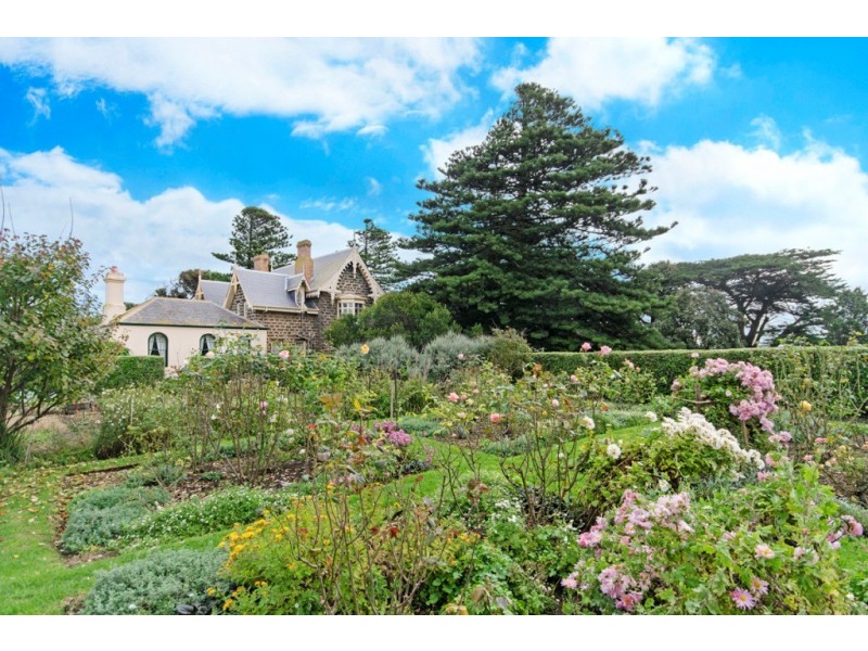 549 Princes Highway, Port Fairy VIC 3284