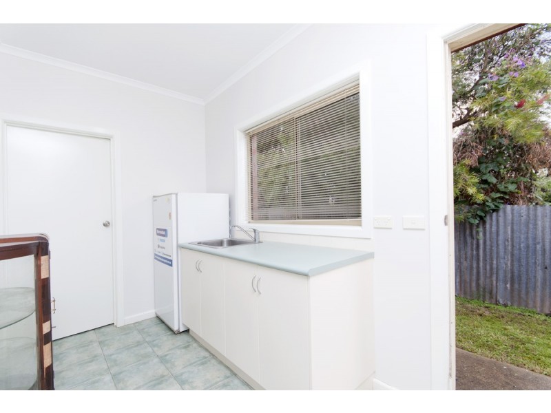 8 Winnen Place, Port Fairy VIC 3284