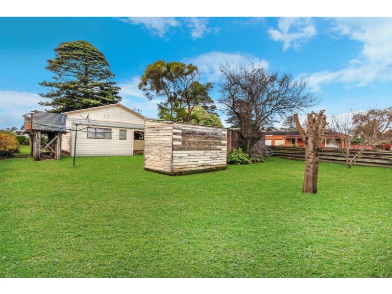 11 Station Street, Koroit VIC 3282