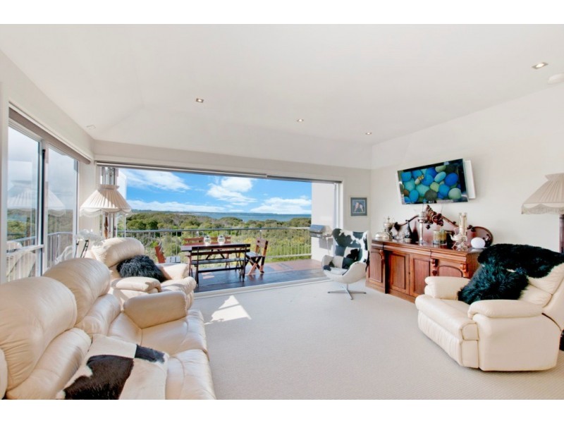 11 Barbro Terrace, Warrnambool VIC 3280
