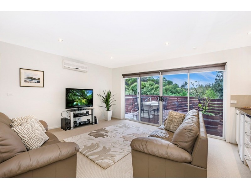11 Barbro Terrace, Warrnambool VIC 3280