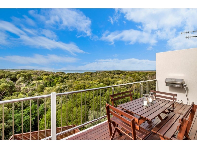 11 Barbro Terrace, Warrnambool VIC 3280