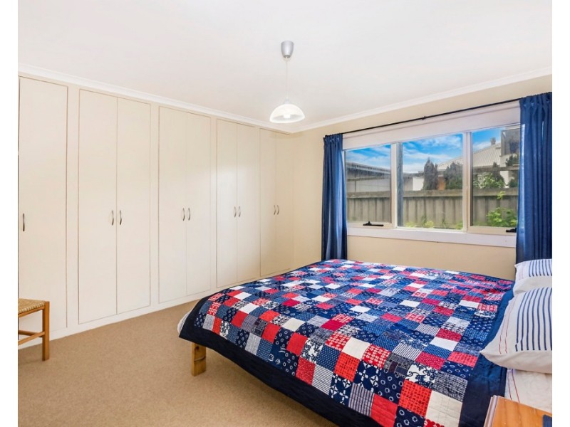 19 Reardon Street, Port Fairy VIC 3284