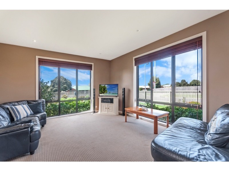 182 Princes Highway, Port Fairy VIC 3284