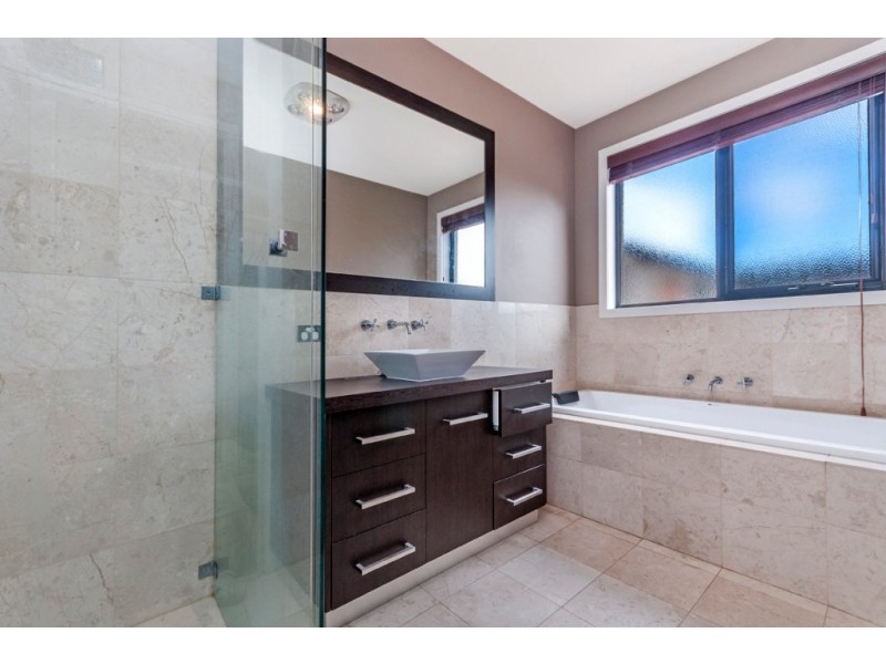 182 Princes Highway, Port Fairy VIC 3284