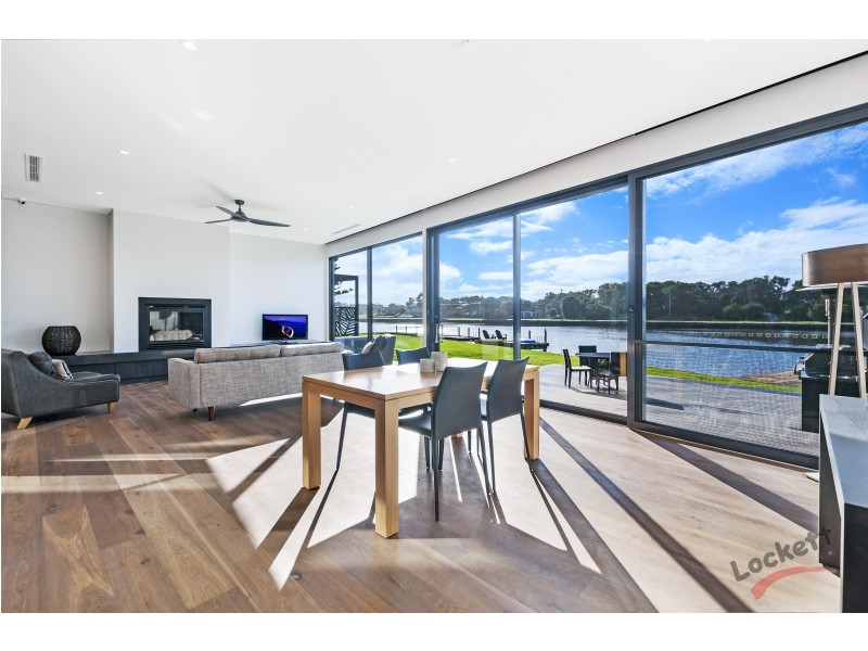 77 Gipps Street, Port Fairy VIC 3284