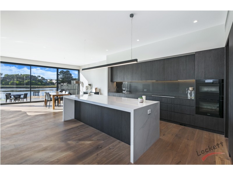77 Gipps Street, Port Fairy VIC 3284
