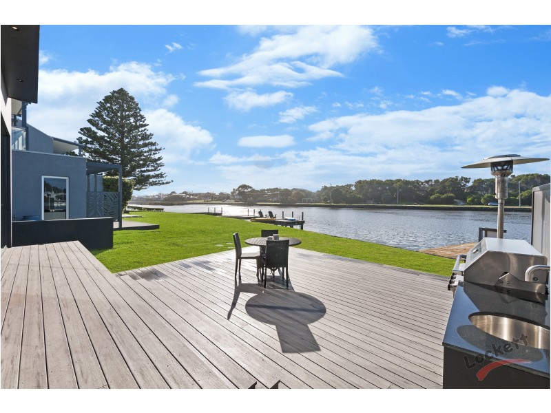 77 Gipps Street, Port Fairy VIC 3284