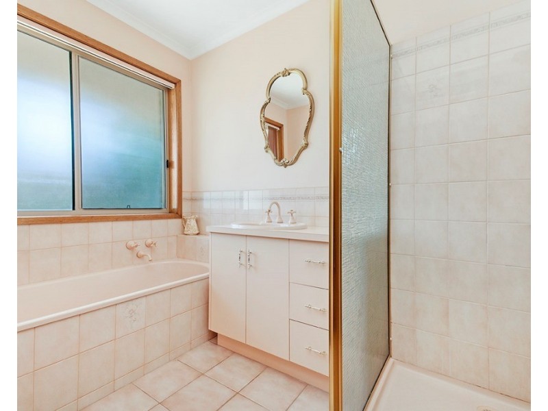 41 High Street, Macarthur VIC 3286