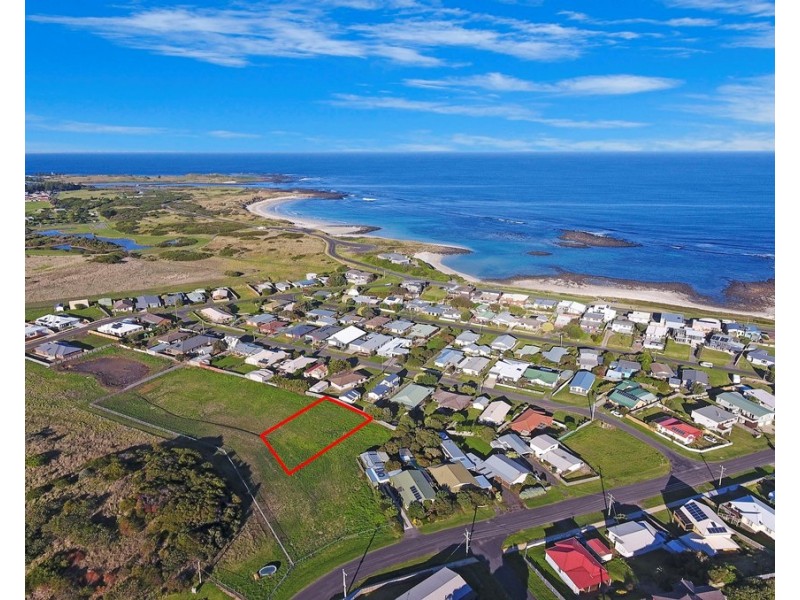 19 Hill Street, Port Fairy VIC 3284