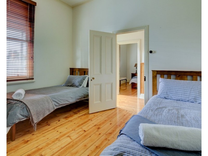 54 Albert Street, Port Fairy VIC 3284