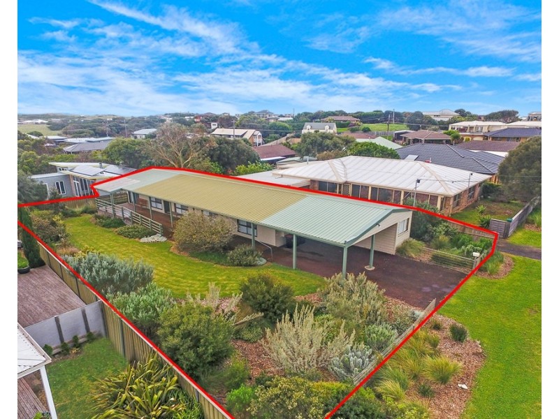 24 Jehu Street, Port Fairy VIC 3284