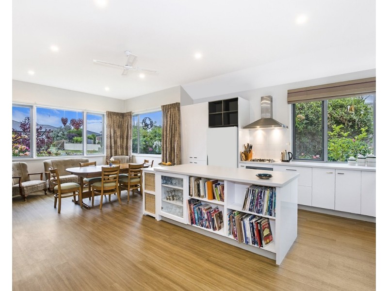 12 Gratton Street, Port Fairy VIC 3284