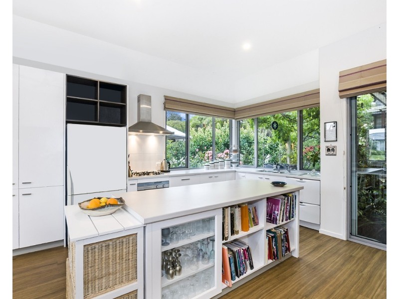 12 Gratton Street, Port Fairy VIC 3284