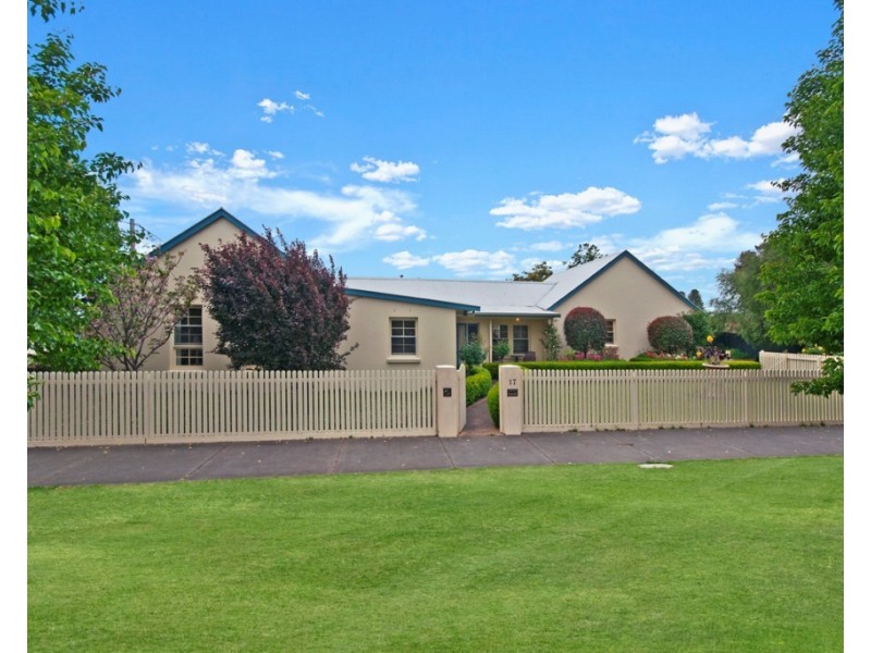 17 Regent Street, Port Fairy VIC 3284