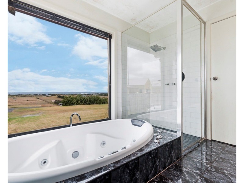 14B Thistle Place, Port Fairy VIC 3284