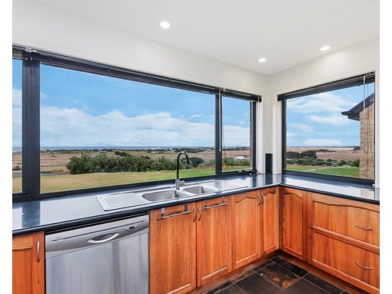 14B Thistle Place, Port Fairy VIC 3284