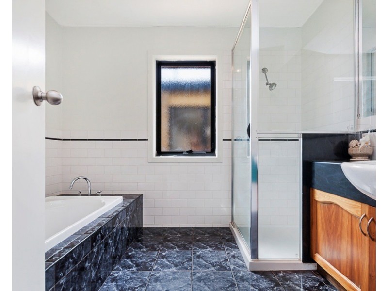 14B Thistle Place, Port Fairy VIC 3284