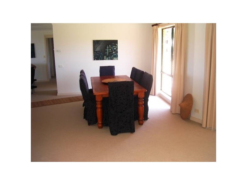 8 Thistle Place, Port Fairy VIC 3284