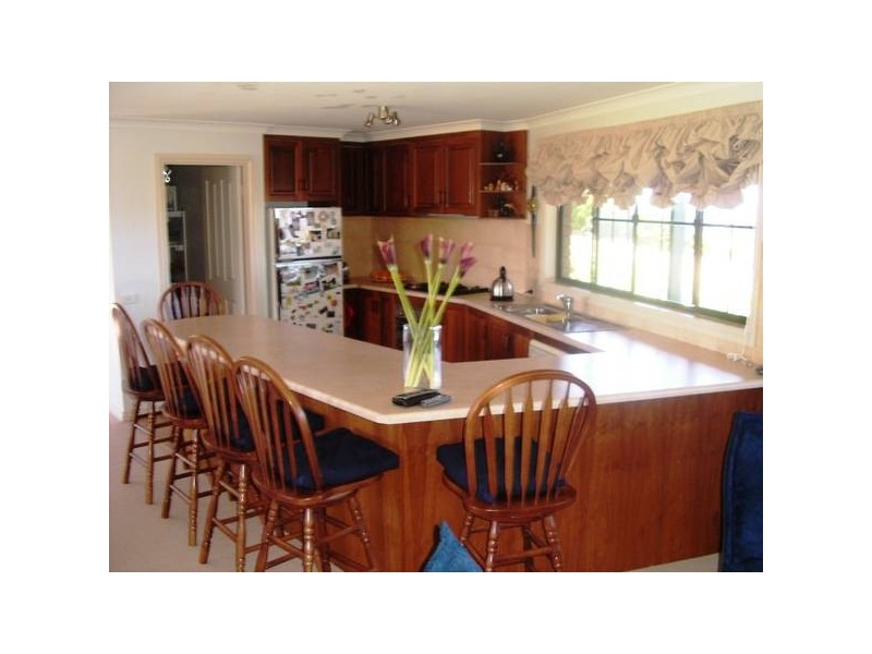 8 Thistle Place, Port Fairy VIC 3284