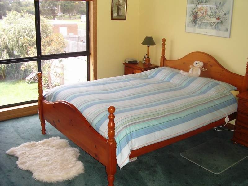 14 OSMAND LANE, Port Fairy VIC 3284