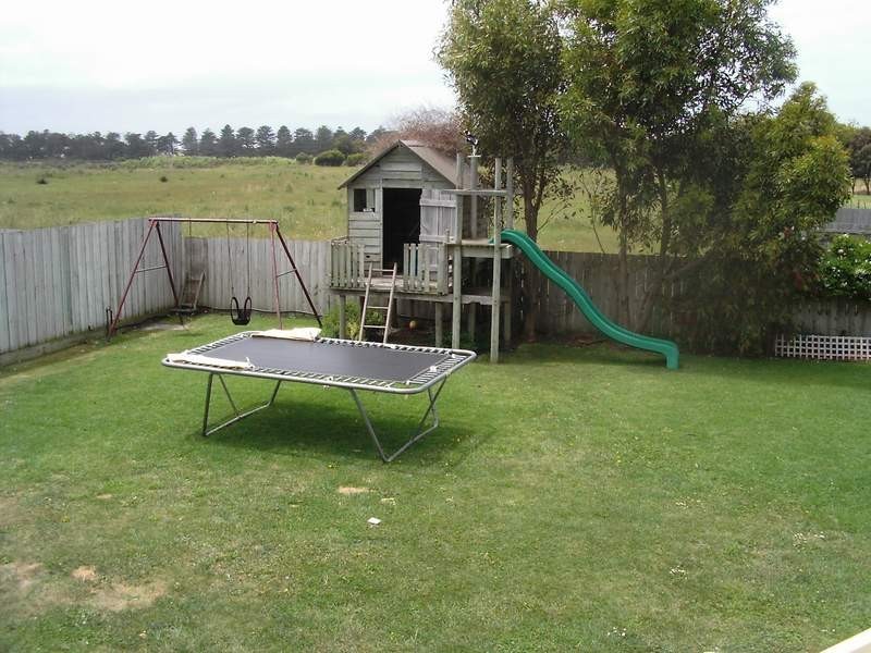 14 OSMAND LANE, Port Fairy VIC 3284