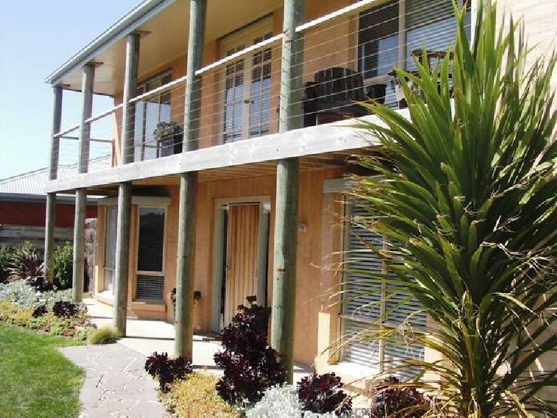 5 ANNA CATHERINE DRIVE, Port Fairy VIC 3284
