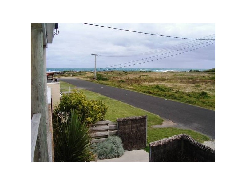 5 ANNA CATHERINE DRIVE, Port Fairy VIC 3284