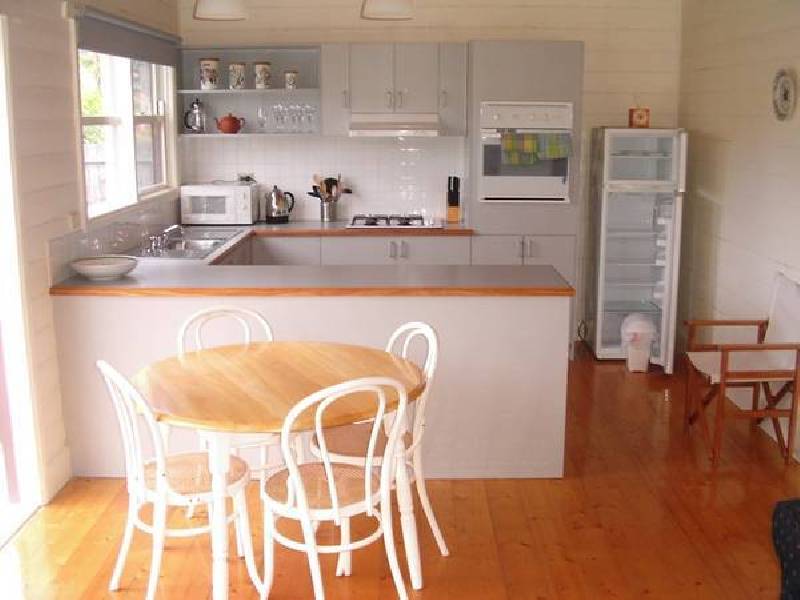 13 James Street, Port Fairy VIC 3284