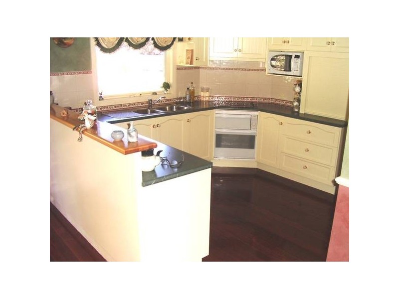 3A THISTLE PLACE, Port Fairy VIC 3284