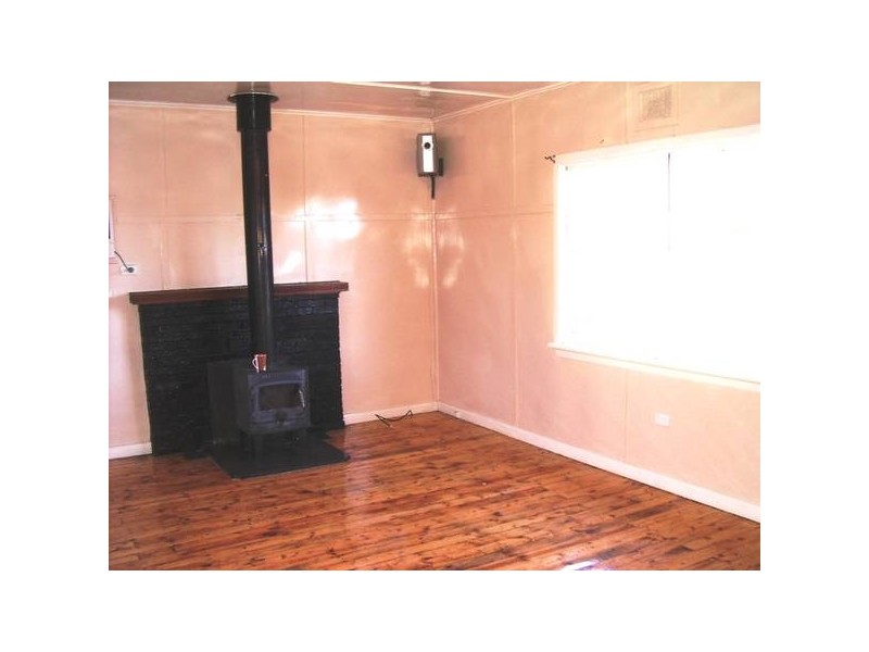 20 Heckfield Street, Macarthur VIC 3286