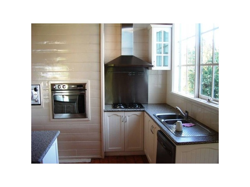 20 Heckfield Street, Macarthur VIC 3286