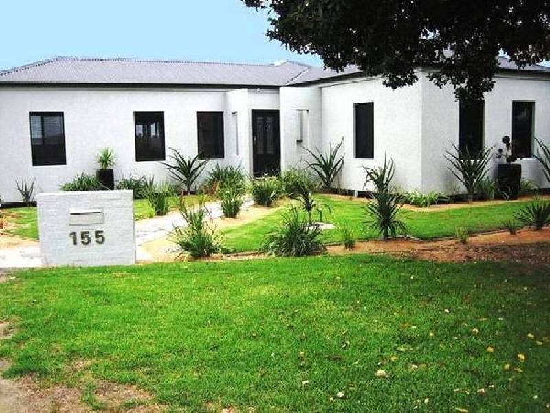 155 Princes Highway, Port Fairy VIC 3284