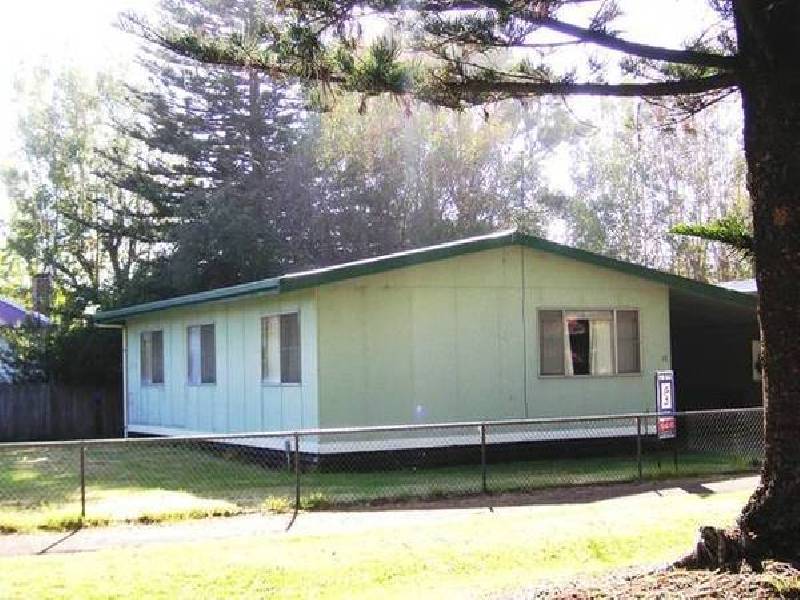 12 Bourne Ave, Port Fairy VIC 3284