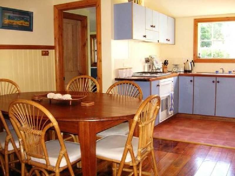 8 Earl Street, Port Fairy VIC 3284