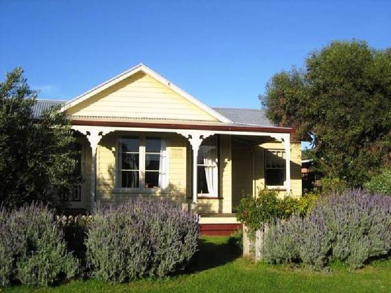 61 Campbell Street, Port Fairy VIC 3284