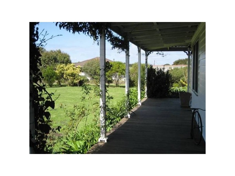 93 Albert Road, Port Fairy VIC 3284