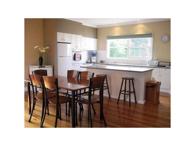 93 Albert Road, Port Fairy VIC 3284