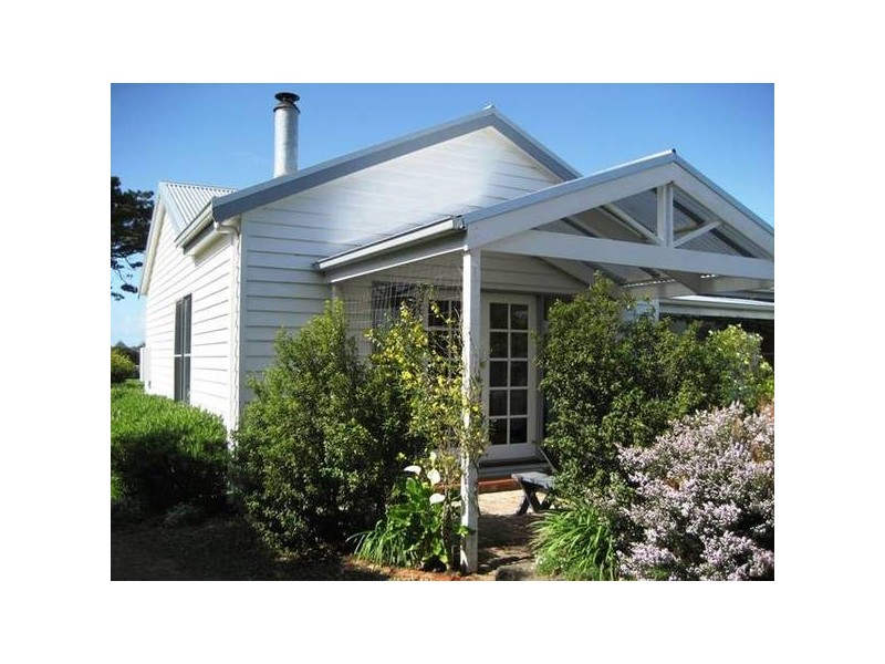 93 Albert Road, Port Fairy VIC 3284