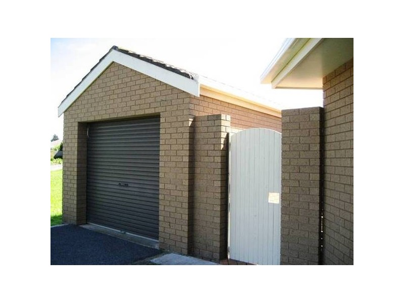 8 Belfast Close, Port Fairy VIC 3284