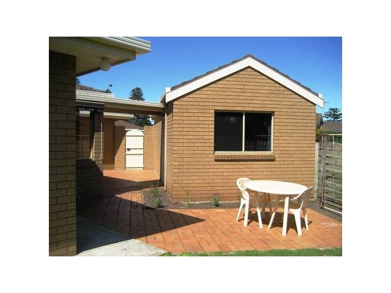 8 Belfast Close, Port Fairy VIC 3284