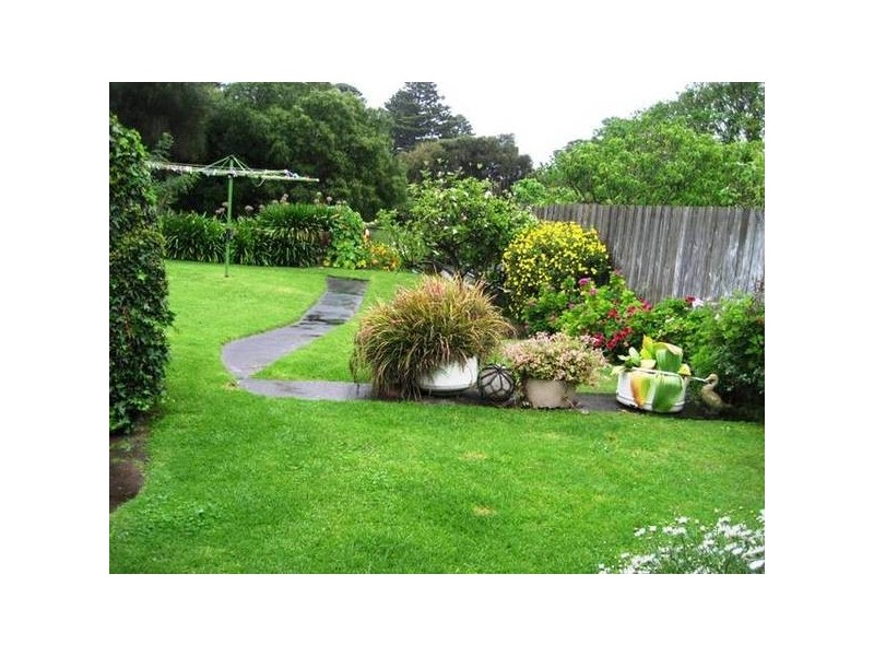 12 Wishart Street, Port Fairy VIC 3284