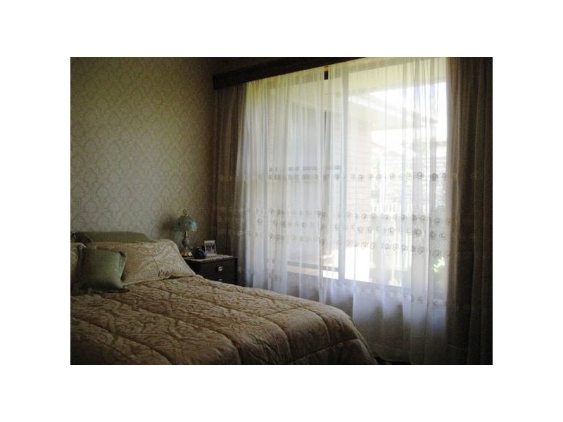 172 Princes Highway, Port Fairy VIC 3284