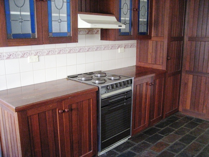 121 Commercial Road, Koroit VIC 3282