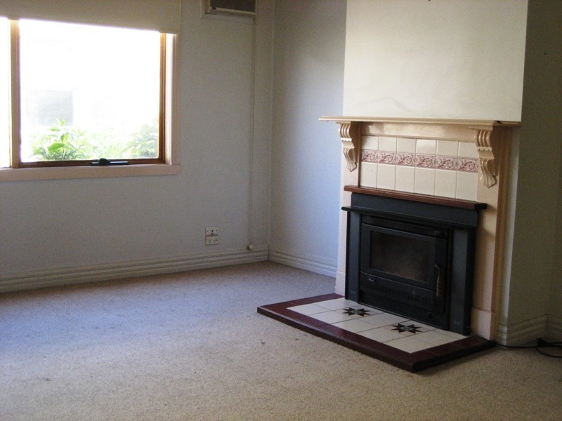 121 Commercial Road, Koroit VIC 3282